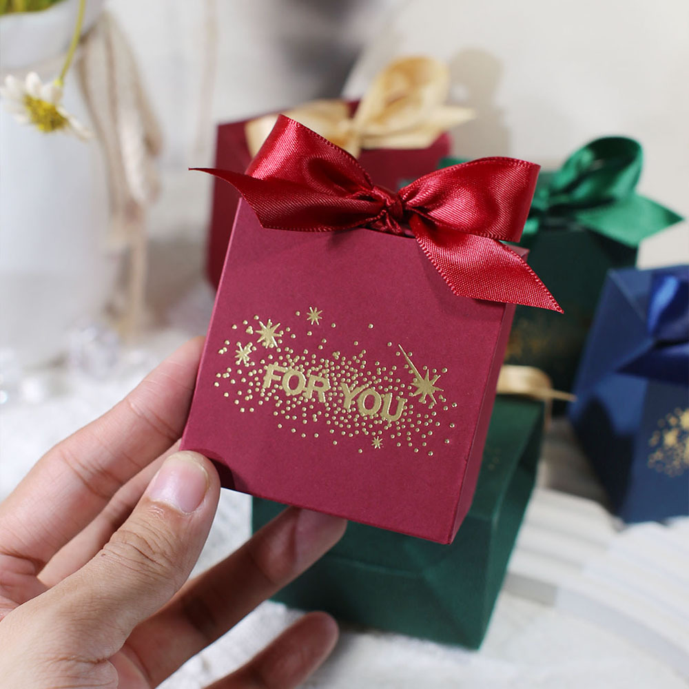 Elegant 5pcs Wedding Favors Gift Boxes with Satin Ribbon